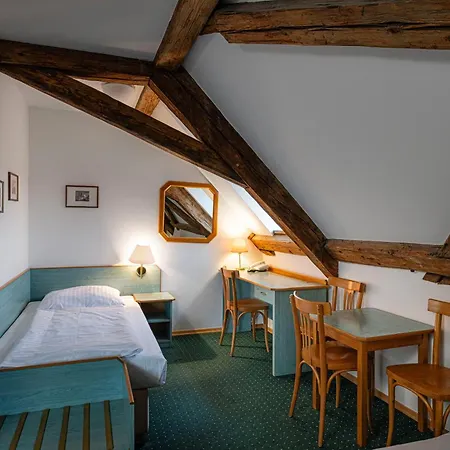 Adalbert Hotel 3*