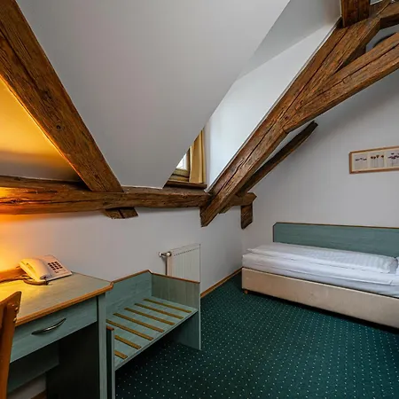 Adalbert Hotel