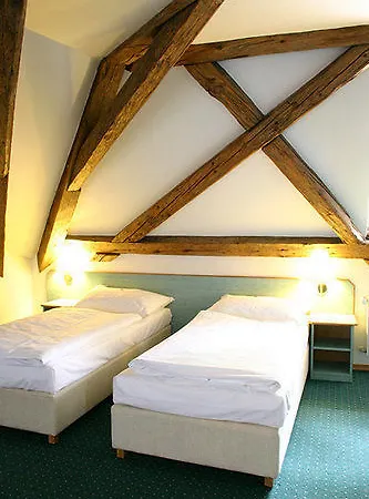 Adalbert Ecohotel Hotel 3*